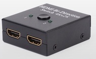 HDMI切換器二進一出分屏器hdmi高清視頻1進2出  智能雙向支持4K2k3D    HDMI 1進2出HDMI分配器一分二一開二切換器一進二出1入一入4K支持  為你的電視機，顯示器提供額外的HDMI輸入端囗。  無需增加額外電源供應和HDMI輸入線