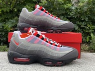 Nike Air Max 95 黑灰紅 貨號 AT2865 100  40 48.5301