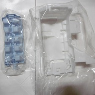 【在庫あり】 三菱 冷蔵庫用の製氷皿 M20NK0452