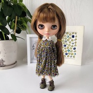 Green dress with flowers for Blythe doll. Clothes Blythe doll