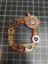 Tamagotchi 手工制4u/4u+用板面(透紅蒸氣風齒輪)