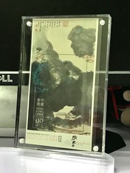 香港館藏選粹張大千潑彩山水紀念郵票小型張連透明水晶立牌台擺設