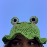 [HANDMADE] Crochet frog hat - Crochet frog hat