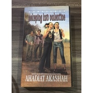 Kompilasi Sekeping Kad Valentine (preloved)-Ahadiat Akashah