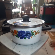 Panda Enamel Flower Pot 20cm 20 cm