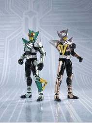 Masked Rider Kabuto Cast Off Rider 8 Masked Rider Kick Hopper and Punch Hopper set (japan import)