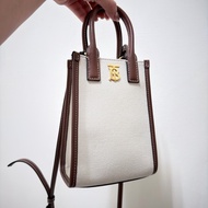 Burberry 琴譜包手機包