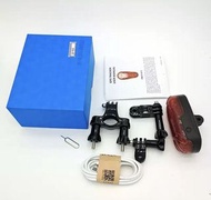 單車尾燈連GPS追蹤器 定位 裝置Bike GPS Tracker Tk906 with Move Shock Alarm System taillight gps tracker Mini Size