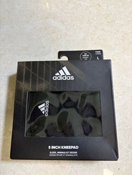 Adidas 5 吋護膝