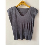 Issey Miyake Pleats