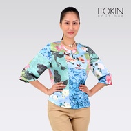 ITOKIN เสื้อเบลาส์ผ้าซาตินทอเพิ่มมิติ SPLIT NECK SOFT W5B165