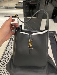 YSL hobo腋下袋水桶包全新有單