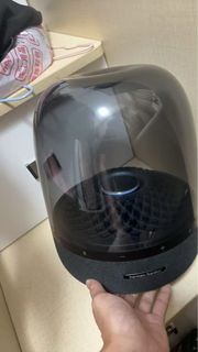 哈曼卡頓玻璃4