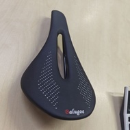 READY STOCK EC90 SADDLE 100% CONFIRM ORIGINAL