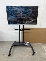 Skyworth 創維 4️⃣3️⃣吋 1080P 全高清大電視+滾輪支架 43 inches Big screen TV with wheels stand / model no : 43TB200