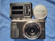 [不講價] 銀色 Fujifilm X70, 1630 萬像素 APS-C X-Trans CMOS II 、28mm 等效 f/2.8 光圈鏡頭、Full HD 電影、0.08 秒 AF