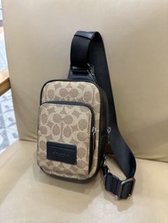💜COACH 蔻馳 CV763 WEST 牛皮 男款 斜挎揹包 胸包Cowhide Men's Crossbody Bag