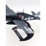 1/72 Grumman F6F Hellcat 1945 Grumman F6F Hellcat Fighter Model