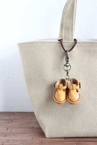 【訂製商品】迷你真皮鞋造型項鍊與吊飾 黃色