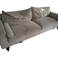 Sofa bekas