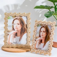 Exclusive Premium Photo Frame : XY0069 (5x7 inch) (Gold)