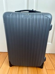 Rimowa cabin suitcase (2 wheels)