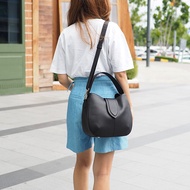 Charin Bag-  Cayla กระเป๋าหนังวัวแท้ นุ่ม เบา ใส่จุมาก ช่องเก็บของรอบกระเป๋า