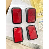 TOYOTA HILUX LN166 1998 REAR BUMPER REFLECTOR NEW（1PC）