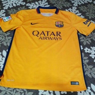 0riginal Barcelona jersey.