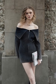 [DEXUS] Đầm/ Váy Trễ Vai Dài Tay Phối Khóa Kéo Nữ DX DEXUS RIKITA DRESS - U9SW240805