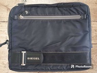 กระเป๋าสะพายข้าง Diesel