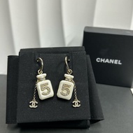 CHANEL 5號香水瓶耳環 附件:盒子，冊子~