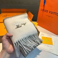 💜LOUIS VUITTON  LV Scarf Shawl 羊絨圍巾披肩 生日禮物 情人節 Birthday Gift Valentine's Day