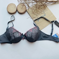 Jintana D32 B34 Bra With Underwire No Bubbles