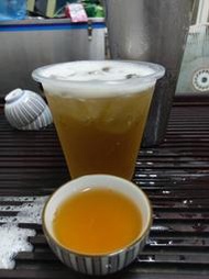 (有情有義飲料茶葉)正宗台灣南投產茶葉 原味青茶 冷飲店批發 飲料店用茶 1斤裝190元