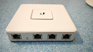 UniFi Security Gateway and Unifi AP AC LR