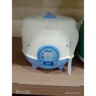 Miyako MCM-606A Rice Cooker / Magic Com (0.63 L)