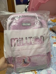 Millton 30L 中童書包（全新）