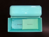 全新 私物出售 全新正品Tiffany.co 眼鏡盒 含眼鏡布 擦拭布。純色眼鏡盒 精品眼鏡盒 最低出清