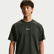 Nike Sportswear Premium Essentials 男子T恤