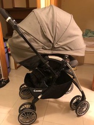 Combi 嬰兒車Umbretta 4CAS