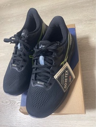 Authentic ASICS goretex black Size US7 EU 40 全新正品 -防風防水男裝行山鞋 黑色men GT-1000 13 GTX US7 running shoes 