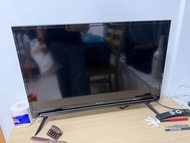 Sharp AQUOS TV with Remote 32 inch