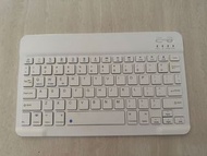 Ipad 藍芽鍵盤 日系白色 藍芽鍵盤 藍牙keyboard
