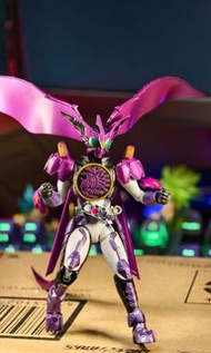 OOO 掌動 假面騎士 幪面超人
