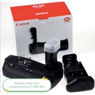 Canon BG-E9 Battery Grip for EOS 60D Digital Camera
