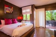 B52 Beach Resort