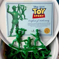 綠兵 桶裝 TOYSTORY 72隻 附證書 舉槍 槍枝 玩具總動員 迪士尼 皮克斯 動畫 軍人 士兵