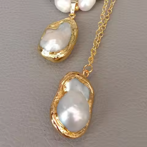 YYGEM 19'' White Cultured Rice Pearl Gold plated Chain statement Necklace White Keshi Pearl Pendant 