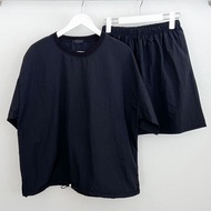 TEETAK 女款大尺碼日常抽繩風衣短袖+鬆緊帶短褲運動套裝 TTCF38 黑色 均碼(85~100號)